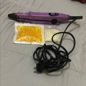 Brand new professional fusion hair extension kit with keratin beads! Unused